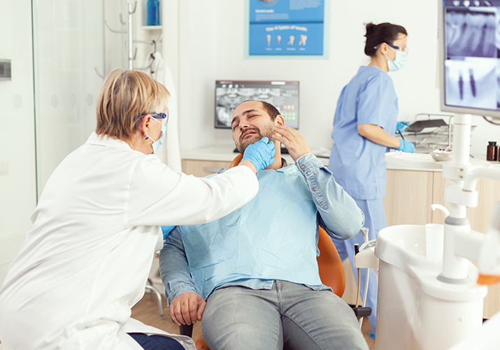 Weekend-Dental-Emergencies